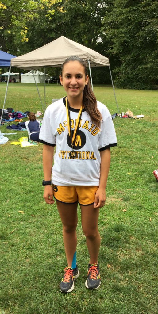 Ranger_Track's tweet photo. Alyssa Libonati rocks McQuaid Invite with a 2nd place finish in girls sophomore race with a 19:03 https://t.co/qGRyQrMq3O
