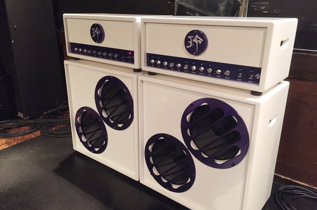 今日はFATさんのイベントで、B'zの松本さんご本人のツアー機材を