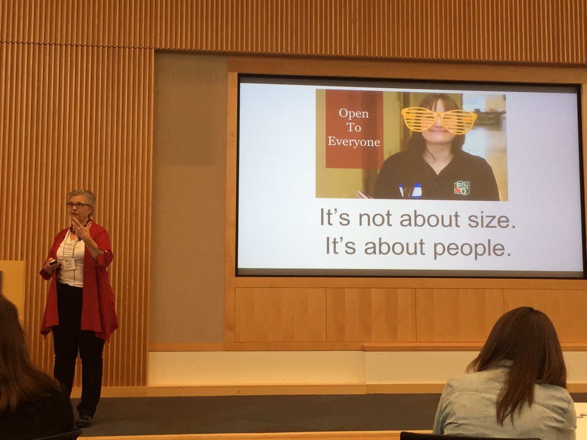 SrCJuanijo's tweet photo. @hadleyjf YES! #edcamps are about connecting &amp; improving others! Sharing and giving resources. #selflesslearning https://t.co/uxcuaDuP6L