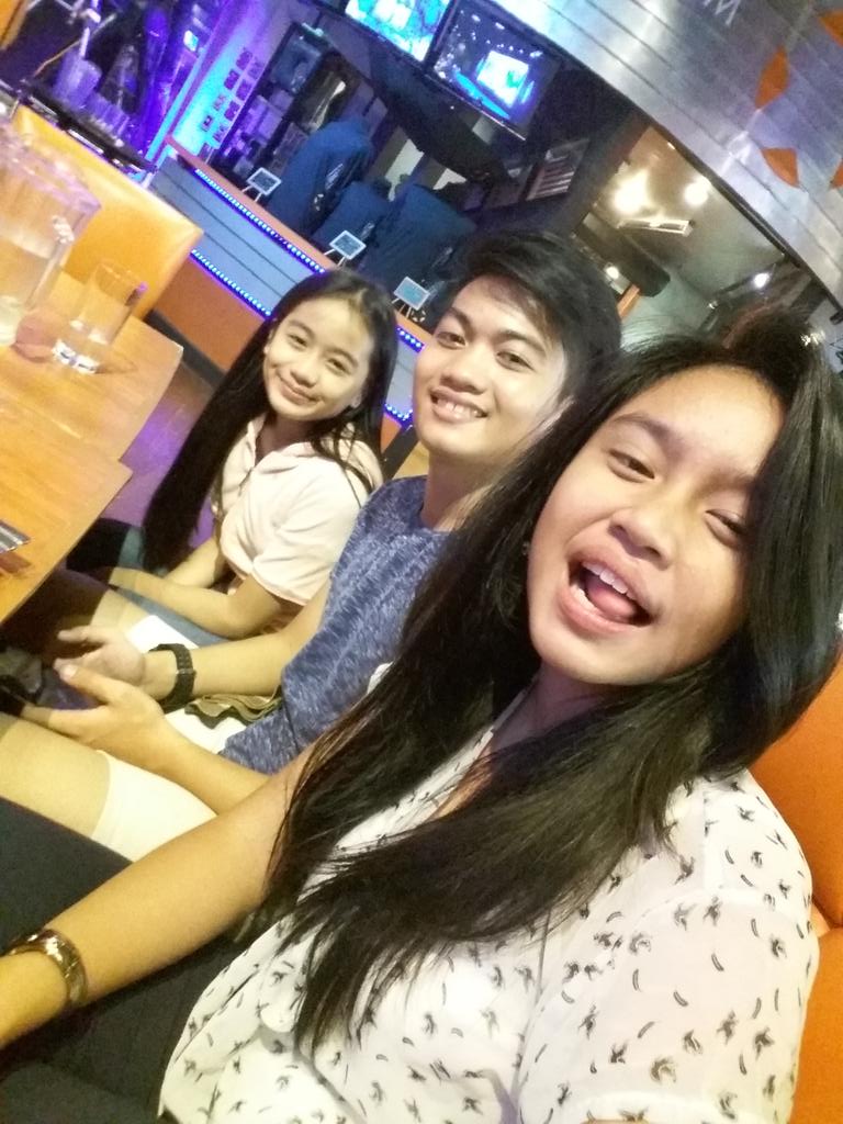 mercedeeeeeees's tweet photo. Still here @ MSC :) @zenpedroo #bienna https://t.co/o6eP4CZlor