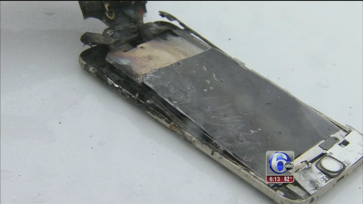 Student's iPhone explodes in his back pocket, catches fire during class
