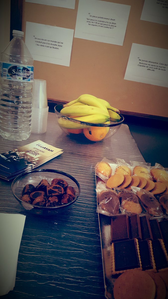 HidayahSeminar's tweet photo. Bientôt la pause de l'après midi ! #AsrTime #VVE https://t.co/k6ZVgGNUpA