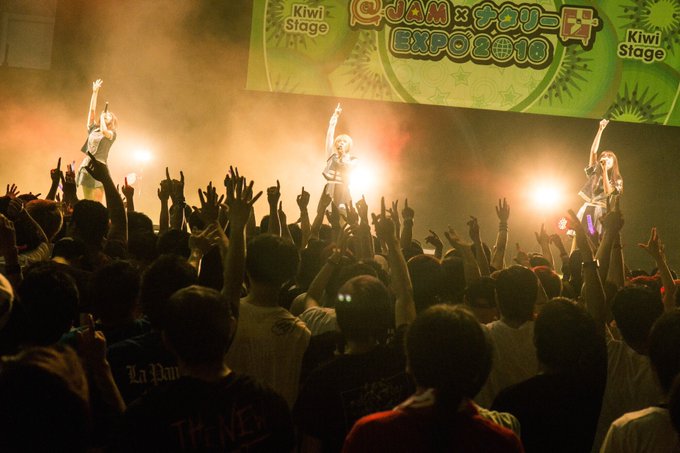 Twitterのコスプレ画像33