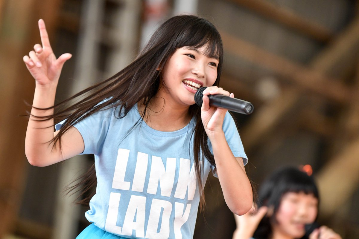 zihiro0126's tweet photo. 今日が初お披露目ライブ
Link♡Ladyの今岡梨絵ちゃん
(161001)JMU呉事業所祭
#Link_Lady #LinkLady #今岡梨絵 https://t.co/3ztpBrvrML