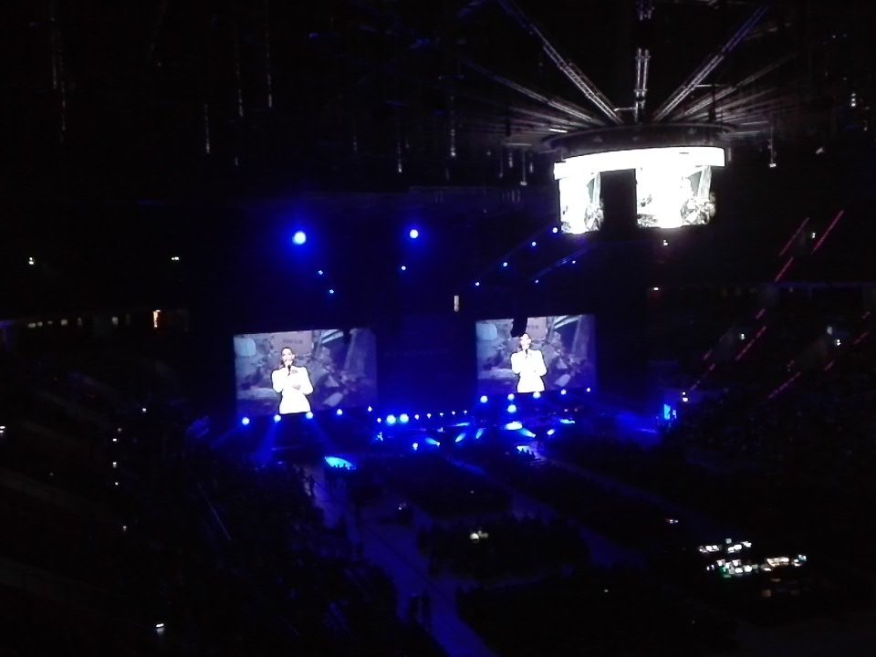 KSchaefer13's tweet photo. @Ericthomasbtc: "Anything is possible" at #zyciebezograniczen #TauronArena #Krakow #Poland https://t.co/OGZEIx74xw