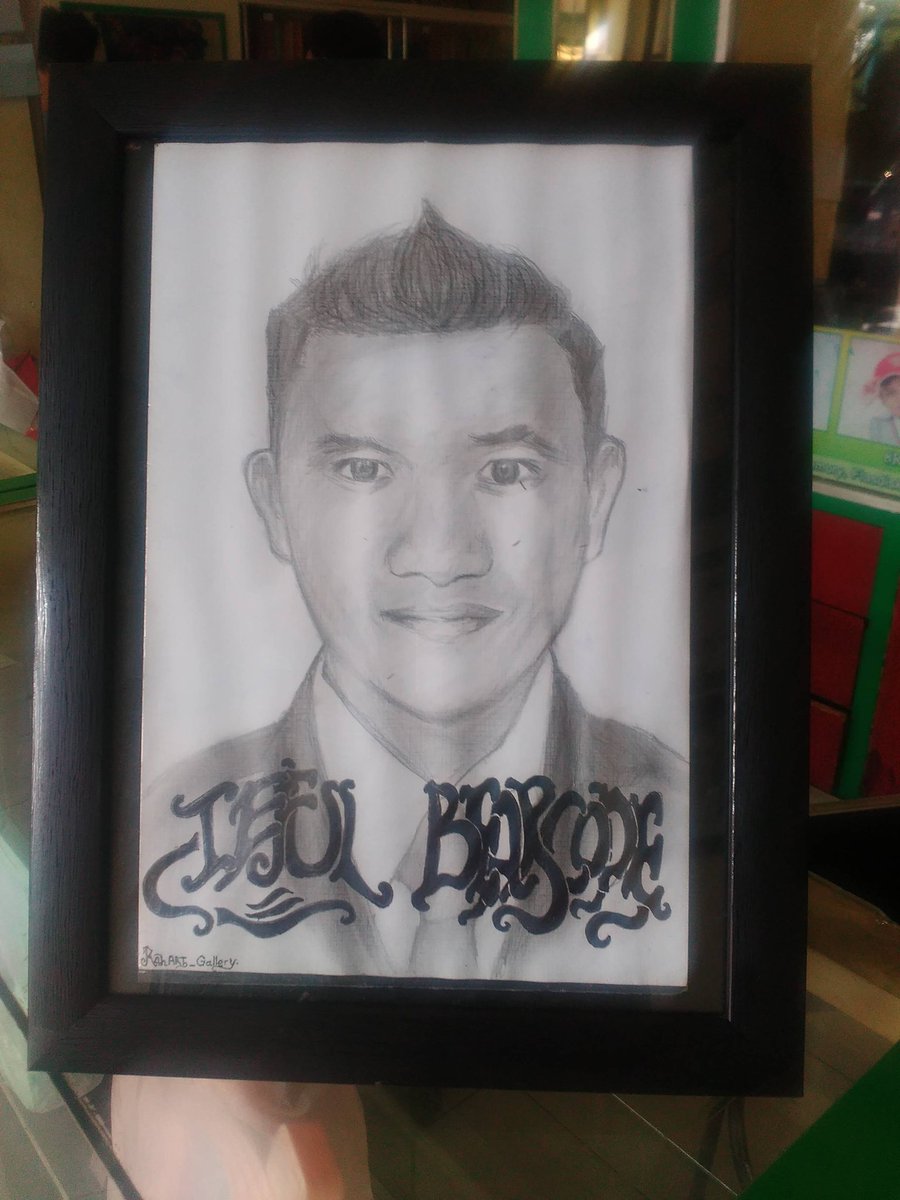 IefulBearcode's tweet image. Foto lukisan ku