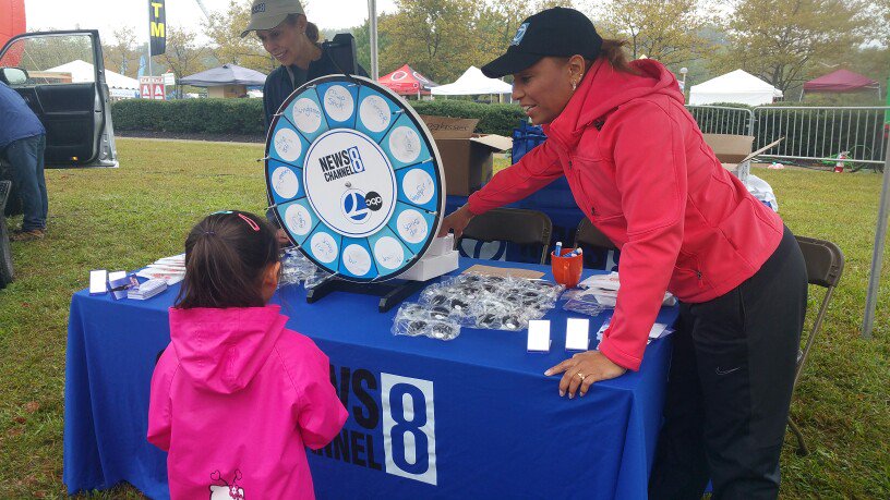 Rain letting up here ffxkidsfest Starting to get busy. Ha! Where are you? @ABC7News