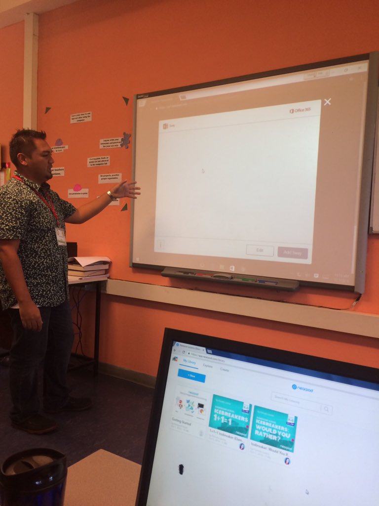 VeronicaGism's tweet photo. Edcamp learning about nearpod #evac2016 https://t.co/KjFFynxLFb
