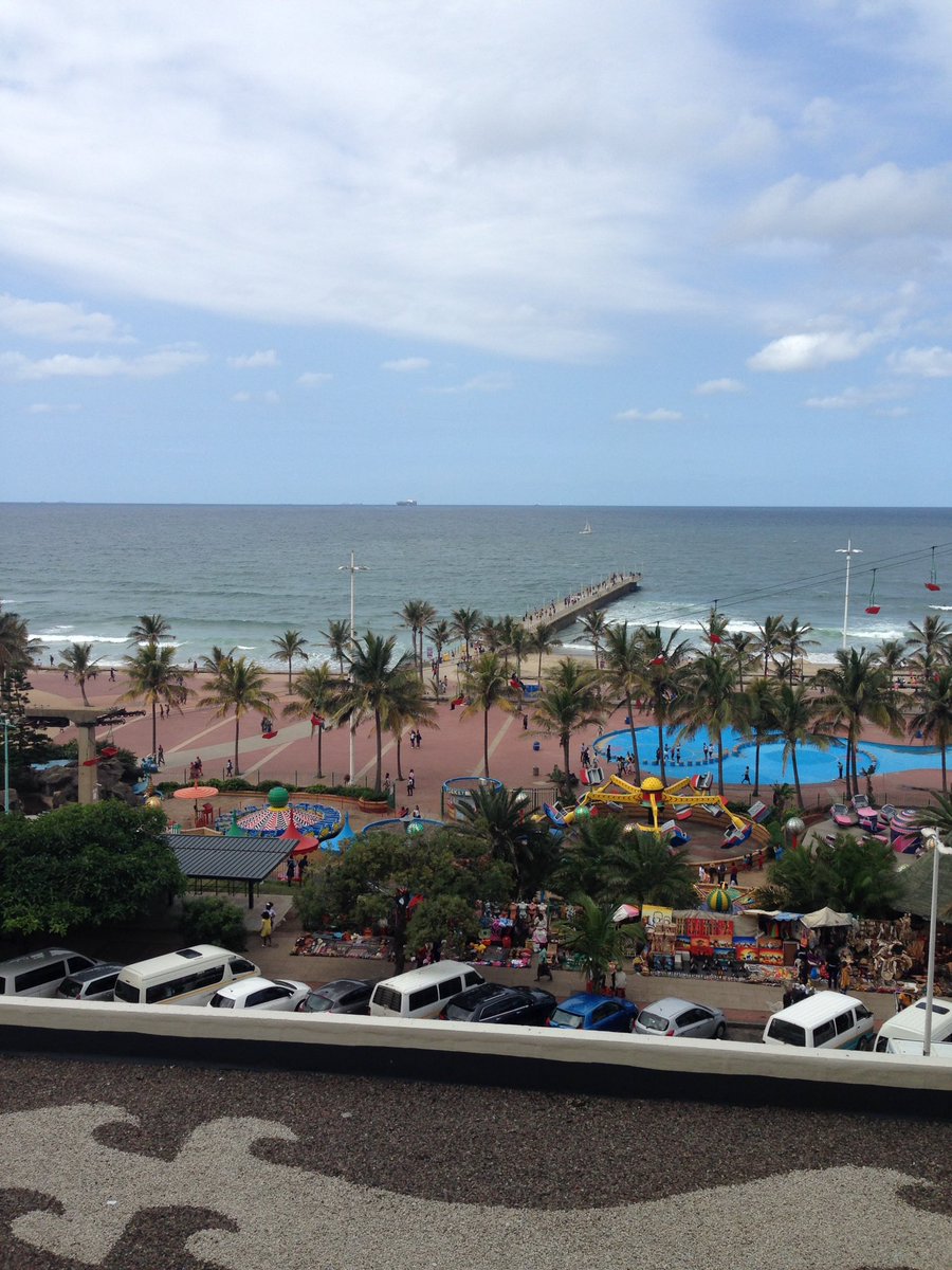 CarlCees's tweet photo. Having a blast on beach holiday https://t.co/Fg9tEjWTGH