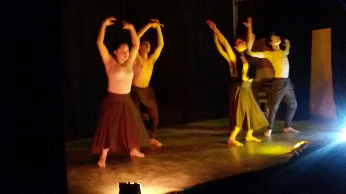 PatouSolidarite's tweet photo. Un inmenso gracias al Festival @createatroec para traer el arte tan hermoso en el Tena! Esperemos verles pronto! Muchísimas gracias! https://t.co/cAsEYVFSUo