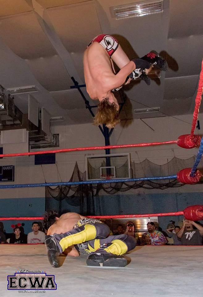 ECWA1967's tweet photo. Great match @Zombiieking v Ty Awesome from #ECWA 9/24 #FutureofECWA
Pics @jetsbk 
@OfficialPWI @pwponderings @IndyPowerRankin @PWMania https://t.co/vNmxmW08b7
