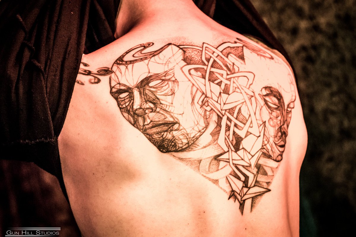 gunhillstudios1's tweet photo. Love seeing a good bit of ink and this tattoo is awesome! @MarkRichardson @colourofnoise #tattoo #getsomeink #ink #getcreative https://t.co/geq9d1ceJm