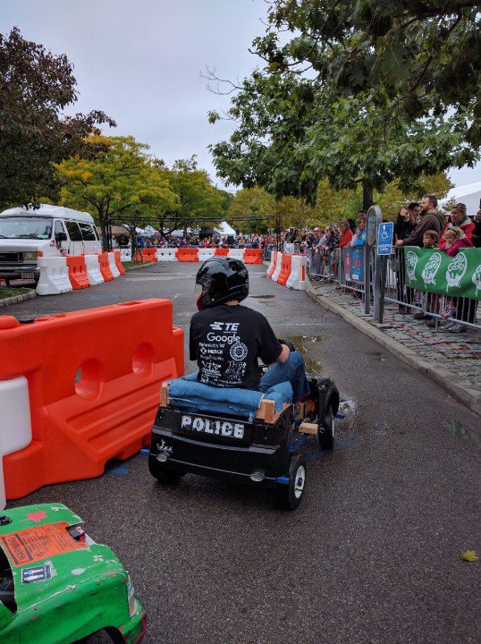 RobotsInHeels's tweet photo. My students are doing #PowerRacing! #worldmakerfaire #wmf16 #mfny @frc1257 https://t.co/B790B2cDLN