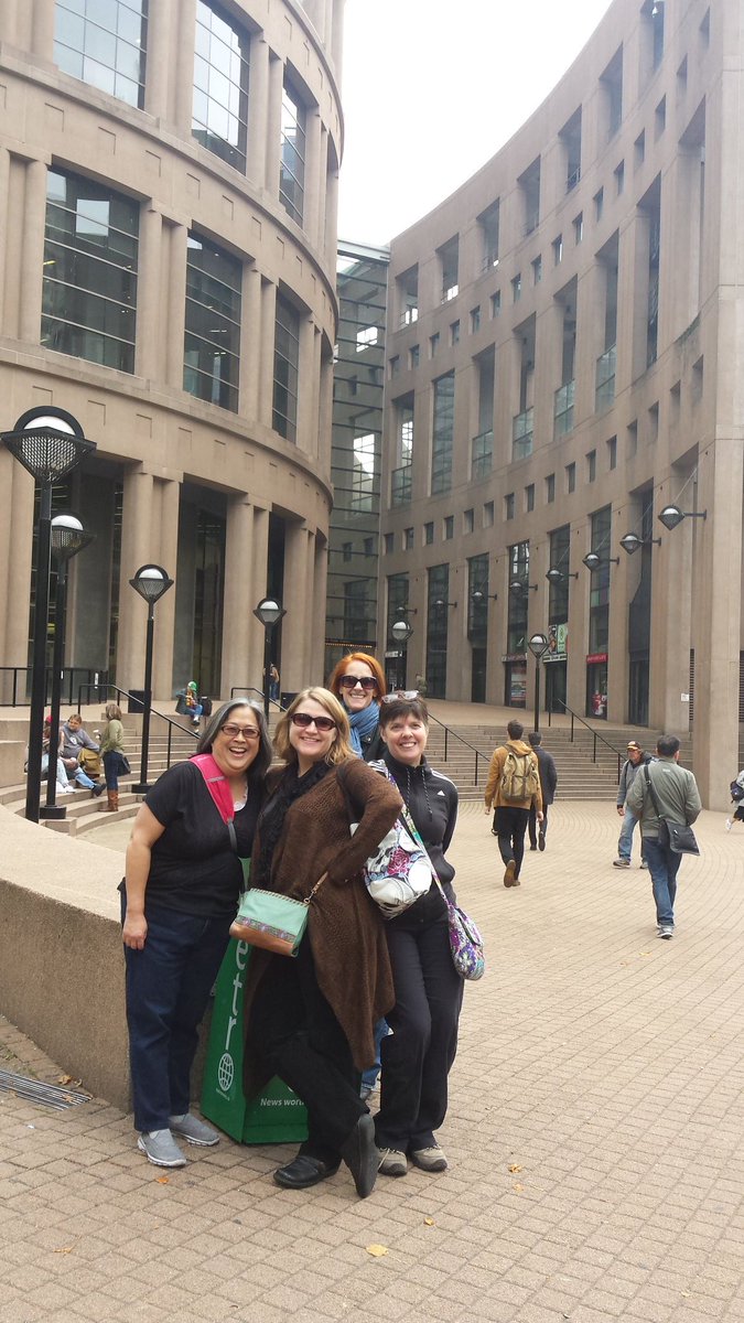 mikeandmariehp's tweet photo. .#Vancouver #vancity #zegirls on our way to the @CityofVancouver in front of library https://t.co/qtEc0yD5Ts