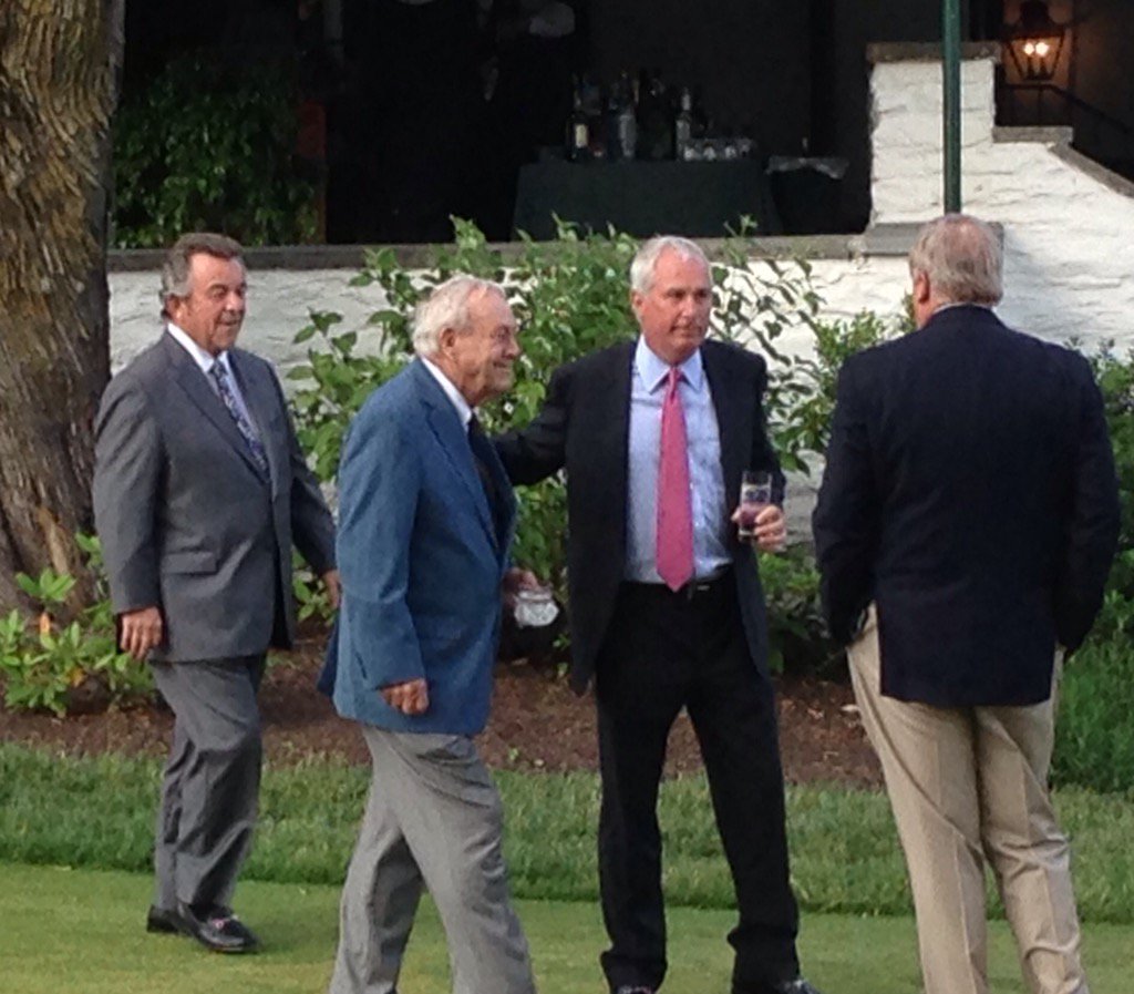 patwitmer's tweet image. Remembering #TheKing with friends at 2013 US Open @usopengolf @StrangeGolf @MerionGolfClub #ArniesArmy #GoUSA