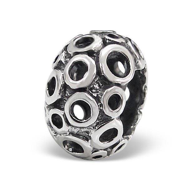 silvadoreuk's tweet photo. Circles Naughts O Bead - Silver Charm 
£10.49
➤ https://t.co/ws5ESiaQRx
via @outfy https://t.co/NUmmHILUsK