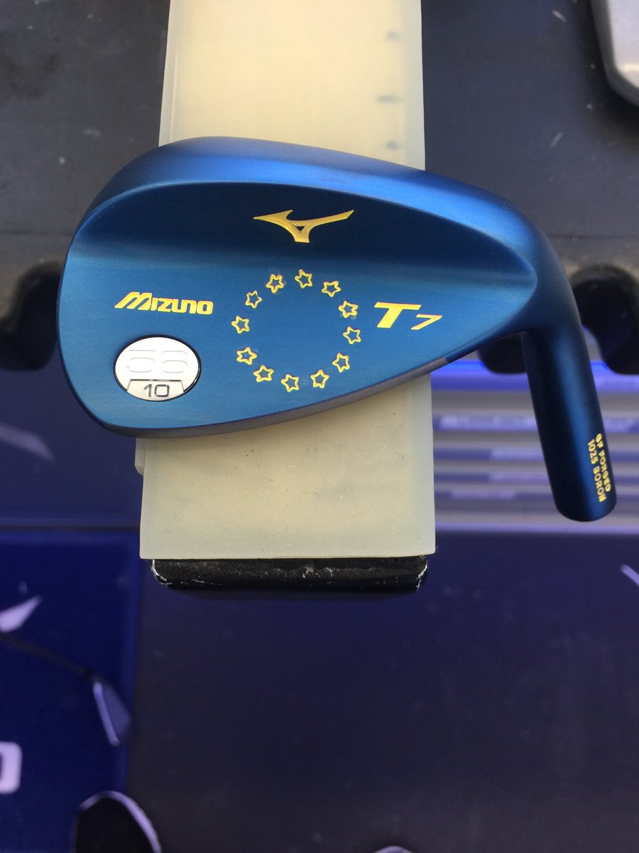 MizunoGolfEU's tweet photo. For your chance to win this limited edition #TeamEurope themed #T7wedge, the same as @Chris3Wood, RT and follow us to enter! #RyderCup https://t.co/cZ94V9fwMT