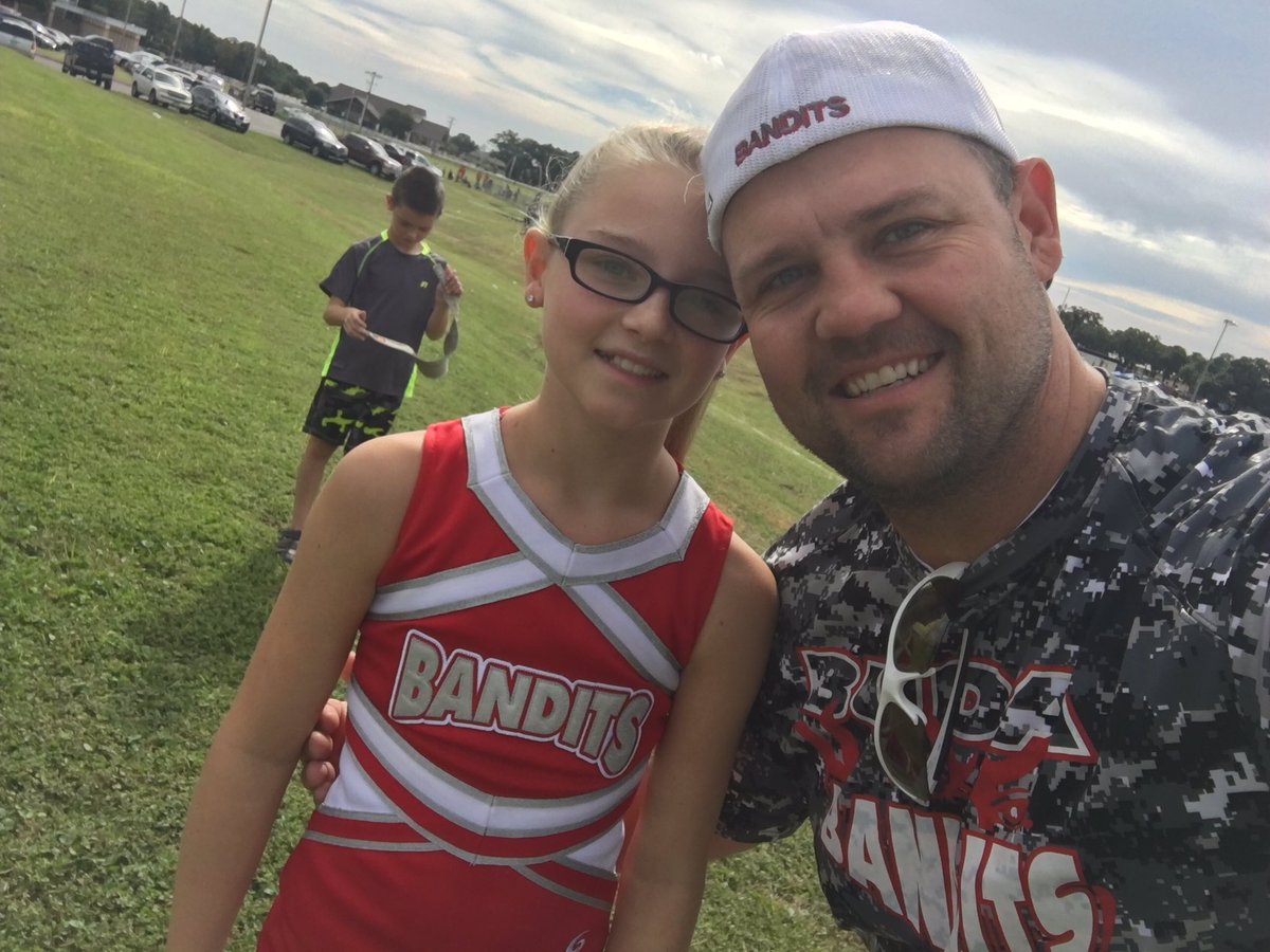 DCELandonBecker's tweet photo. Game Day! Let's go Bandits!  Brady's team is trying to start the season 3-0. 
#gametime https://t.co/JdVbove4Ga
