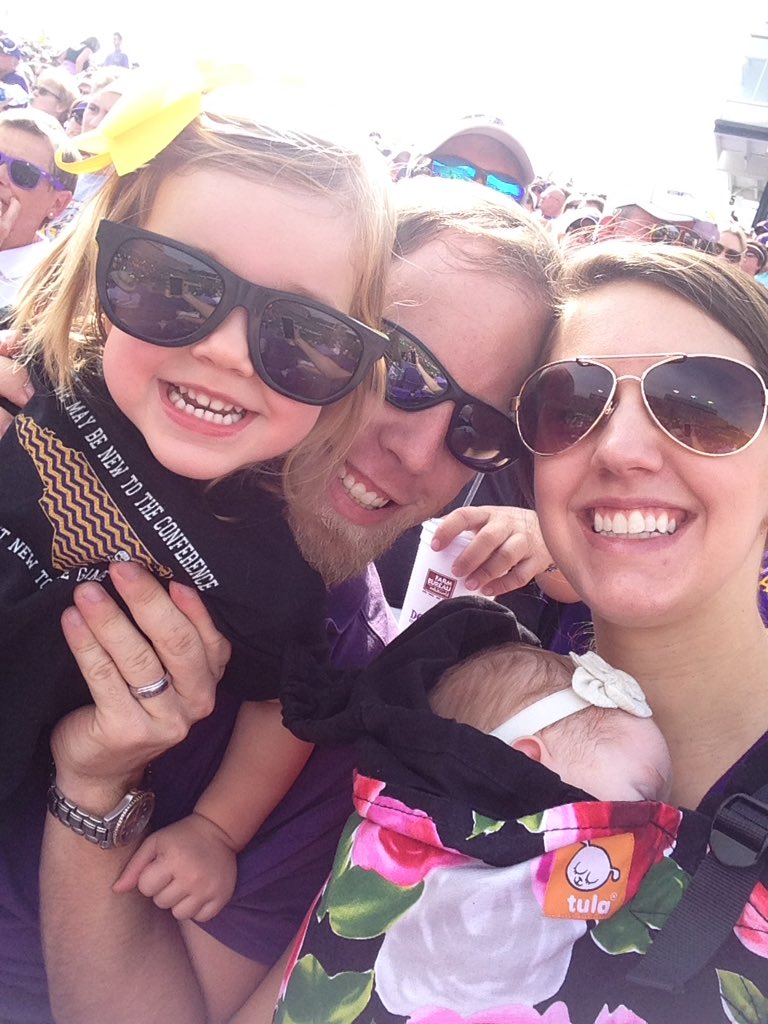MorganFamBlog's tweet photo. #ECUGameDay Go Pirates!! https://t.co/jkLe2eSnd7