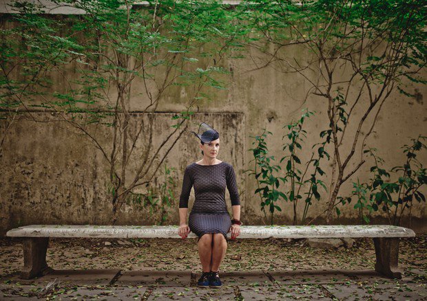 Glamorous milliner: <a href="/AlumniRCA/">Alumni RCA</a> and <a href="/RCA/">Royal College of Art</a> Fashion tutor <a href="/Houseofflora/">HOUSE OF FLORA</a> talks to @VogueBRoficial about hats &amp; creativity vogue.globo.com/moda/moda-news…