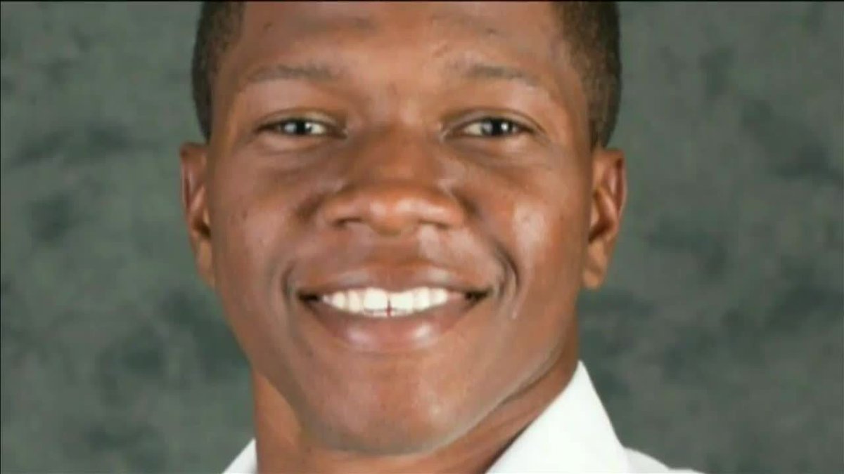 Miami firefighter killed in drive-by shooting remembered by family, friends bit.ly/2dllc0I?utm_me… https://t.co/PDqoJ1kqD1