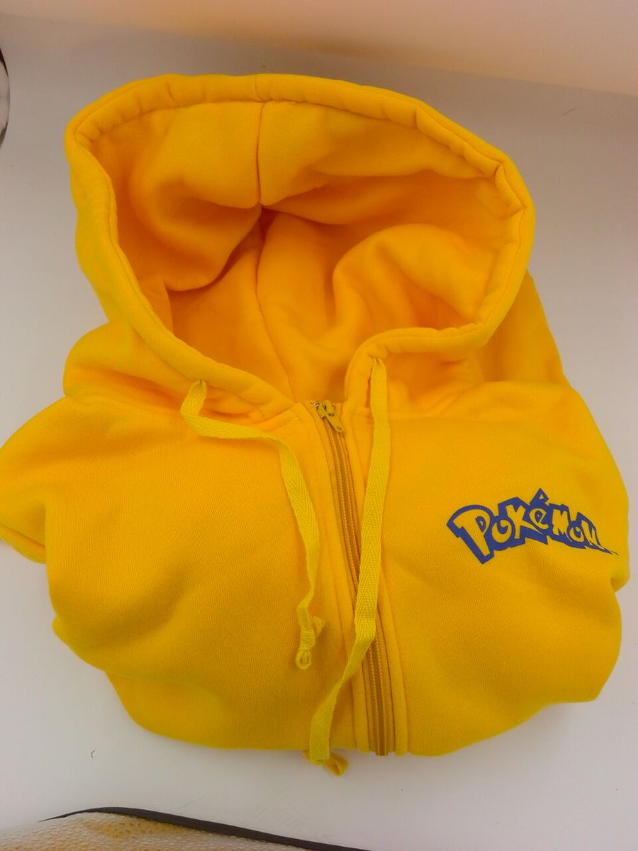 handmadegoogle's tweet image. A lovely Pikachu Fleece Hoodie. Solid ,soft and comfortable. great for a supper fans.   Very good price .

amazon.com/gp/product/B01…
