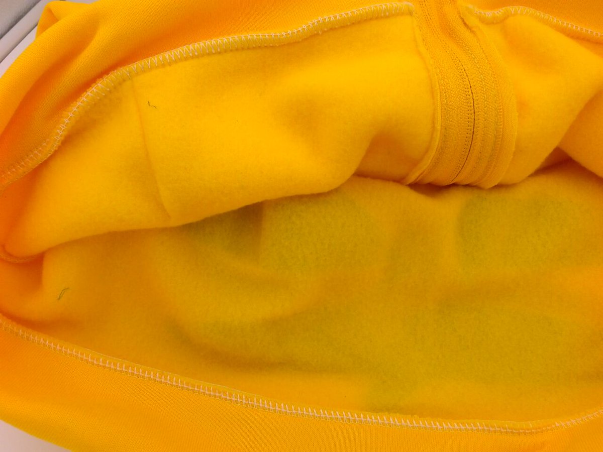 handmadegoogle's tweet image. A lovely Pikachu Fleece Hoodie. Solid ,soft and comfortable. great for a supper fans.   Very good price .

amazon.com/gp/product/B01…