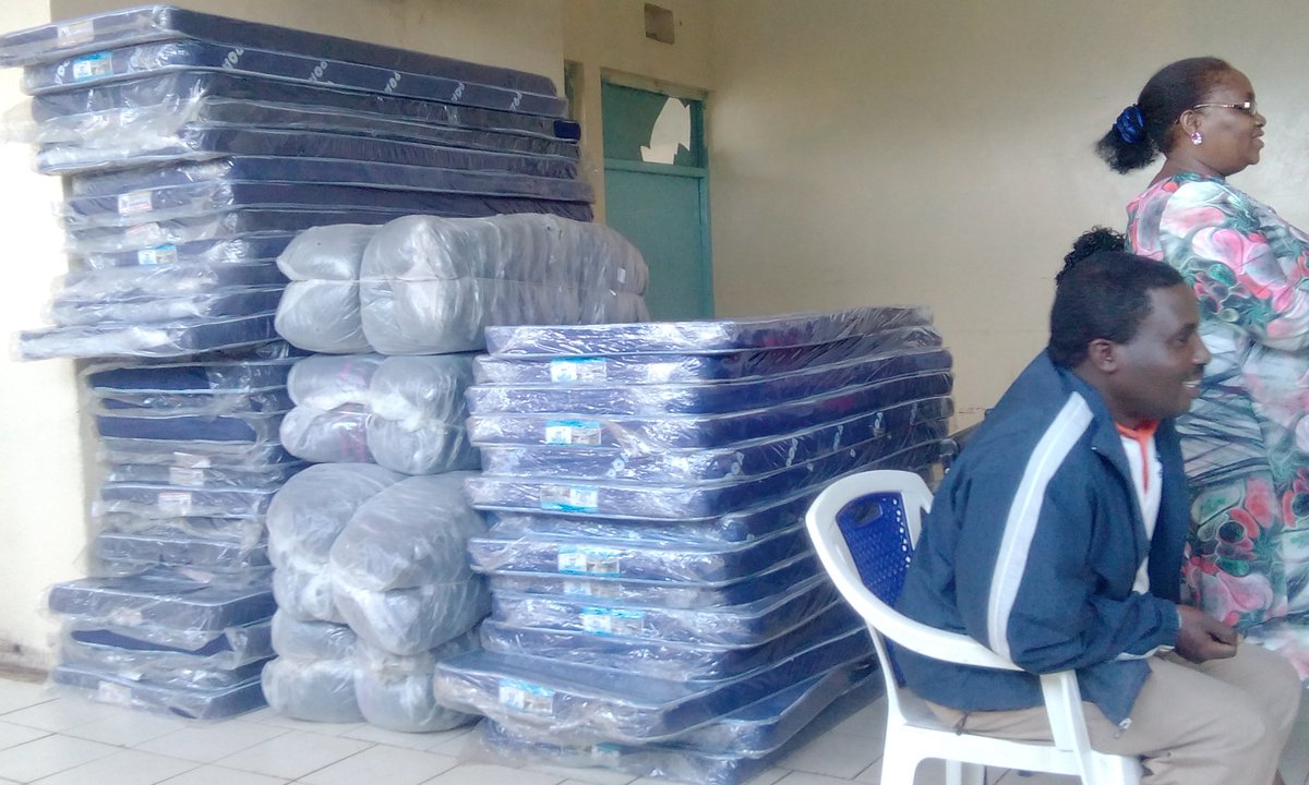 ShikuMaendeleo's tweet photo. Happy our kids will now sleep in better conditions👍. Super grateful to the @SaSCFoundation family. You rock👏👏👏 https://t.co/szYDTUVEIF