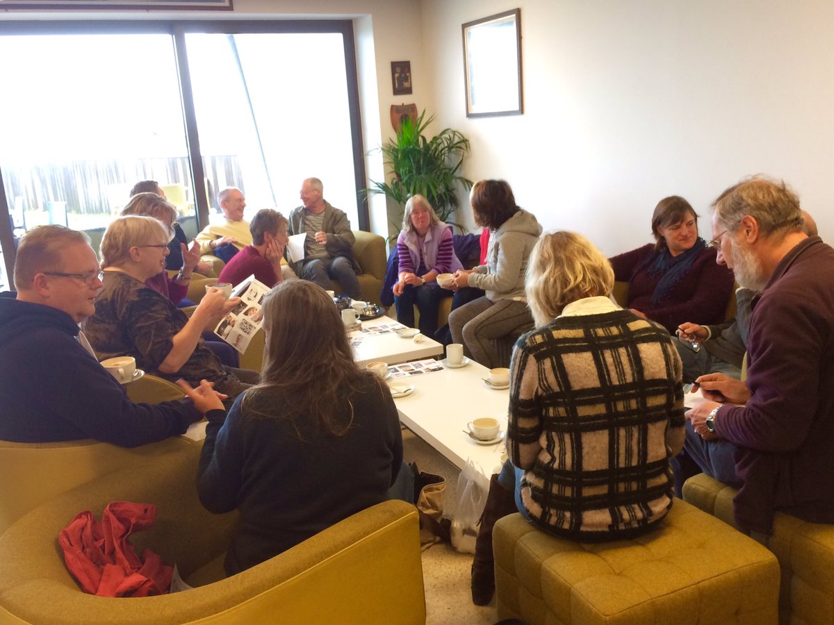 Pawb yn mwynhau 'panad a sgwrs' ym Mhlas Heli bore 'ma <a href="/Plasheli/">Plas Heli Pwllheli</a> <a href="/Learn_Cymraeg/">Learn Cymraeg GO (Learn Welsh North West)</a> #DysguCymraeg #PethauBychain