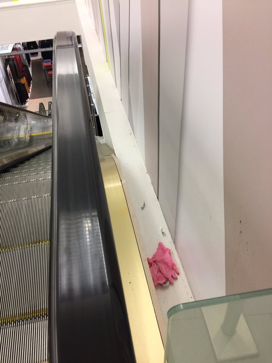 vinylarm's tweet photo. @marksandspencer Your Colchester Branch is Very Dirty everywhere/ How can you insist that it is Clean?? #M&S #DirtyStore #Colchester #Essex https://t.co/fKN57oeUX7