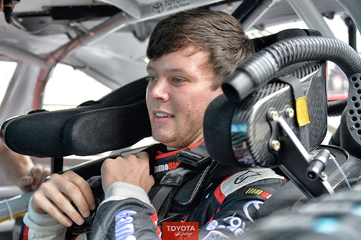 ToyotaRacingUSA's tweet photo. RETWEET to congratulate @erik_jones & @JoeGibbsRacing on winning today's @NASCAR_XFINITY pole at @MonsterMile, his 9th & their 20th of 2016! https://t.co/hWe55lLGyE