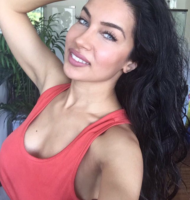 Good morning https://t.co/oEYRnsbUwd<a href="/tag/venicebeach"class="tags"><span>#venicebeach</span></a>