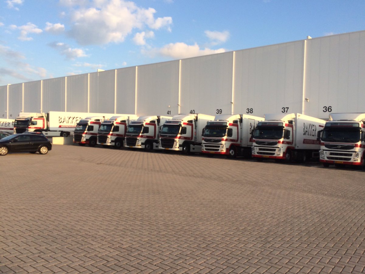 Jubileum 25 jaar en opening uitbreiding Bakker Transport in Heerenveen. Gefeliciteerd!