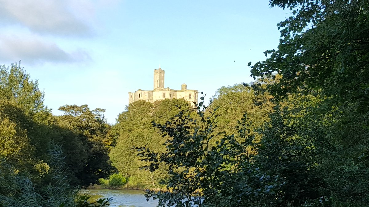 GillHax's tweet photo. Lime and polenta cake #Betrams #Warkworth, then a walk along the Mill Walk in the late afternoon sunshine. #birthdaytreat https://t.co/kKqSPp5JV4