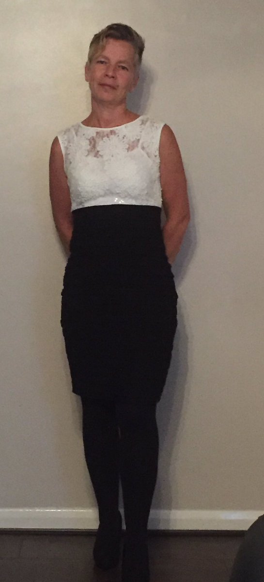 RachelFairfiel1's tweet photo. Fat me would like to say a HUGE thank you to @FatClub10000 and @KTHopkins  ! https://t.co/WGehhlbTQS