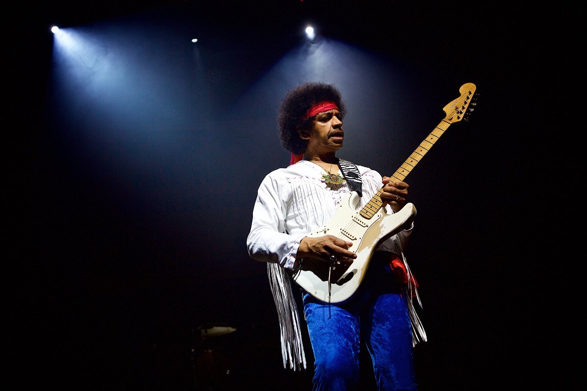 We can't wait to bring #JimiHendrix to life at the #BournemouthPavilion on 6 Oct. @bhlivetickets <a href="/BournemouthFun/">Bournemouth Town</a> owl.li/LRVH304zhsT