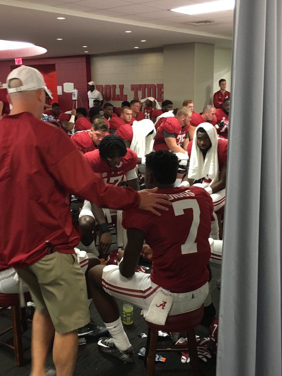 newaldrop's tweet photo. Intensity is always higher for @SEC games! Every game counts #getyourmindright https://t.co/pJrijXwSqd