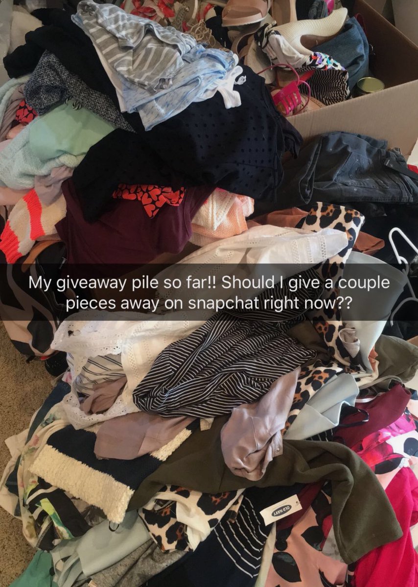 hellofashblog's tweet photo. Going to do a little giveaway! Follow on snapchat for more details 👍🏼 👻:hellofashblog https://t.co/mhlyOvujwb