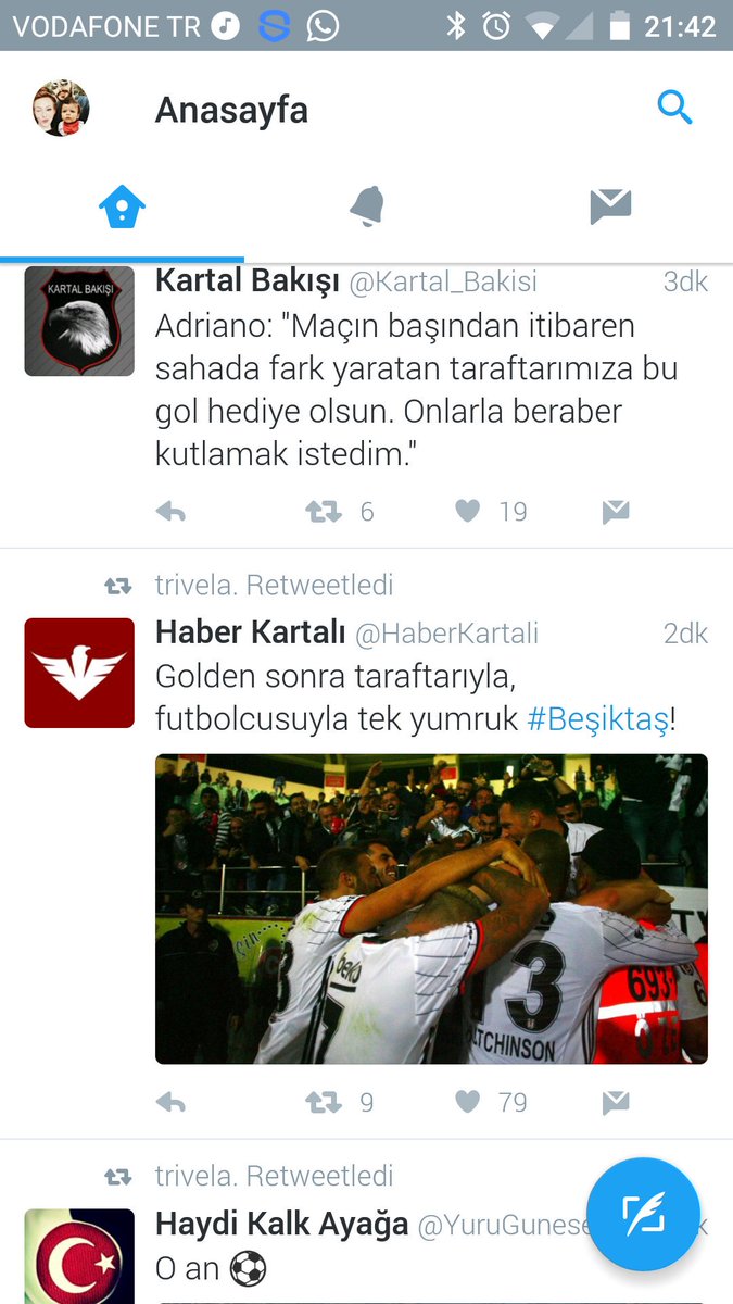 NutellaliHanKer's tweet photo. Ana ekranim besiktas oldu mutlu musun jdkdjdkdiid @minikbirromeo https://t.co/ridVL6x1CQ