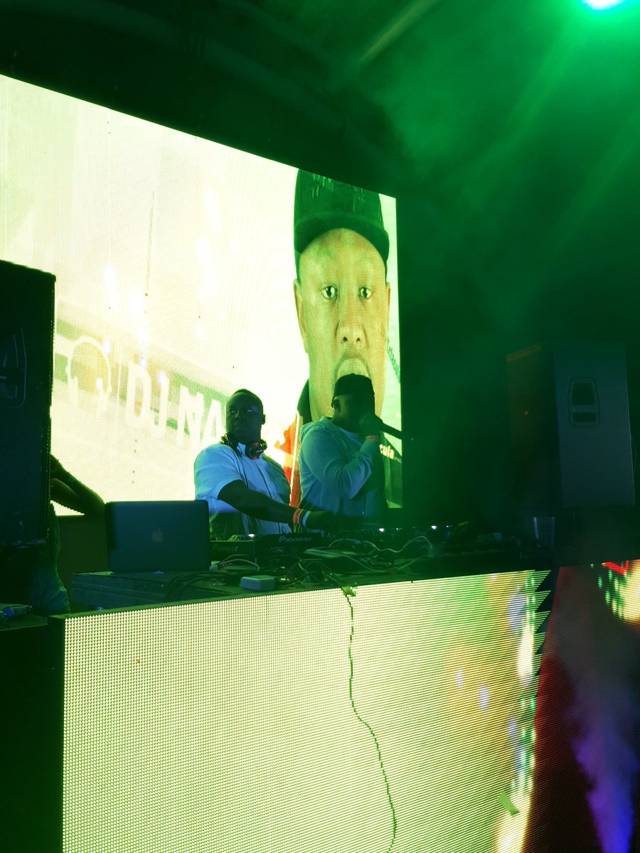 METROFMSA's tweet image. #KOTW #SpringFiesta2016 killing it