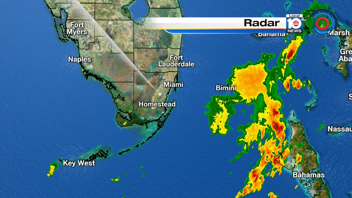 A drier afternoon for South Florida but rain chance goes up to 50% overnight...rain continues into Sunday. https://t.co/JgZxe4cwAy