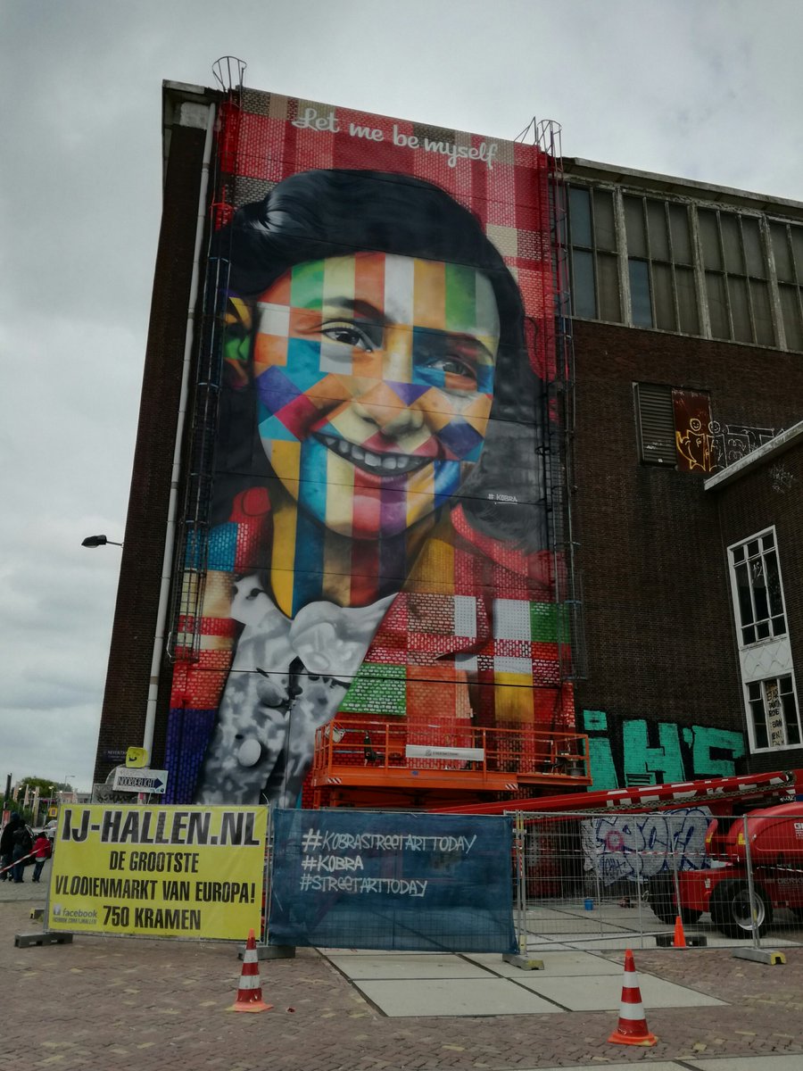 Wanneer je <a href="/NDSM_werf/">NDSM</a> bent, mag je dit fantastische kunstwerk natuurlijk niet zomaar voorbij rijden... #kobra <a href="/StreetArt_Today/">Street Art Today</a> <a href="/CoolenPeter/">Peter Ernst Coolen</a>