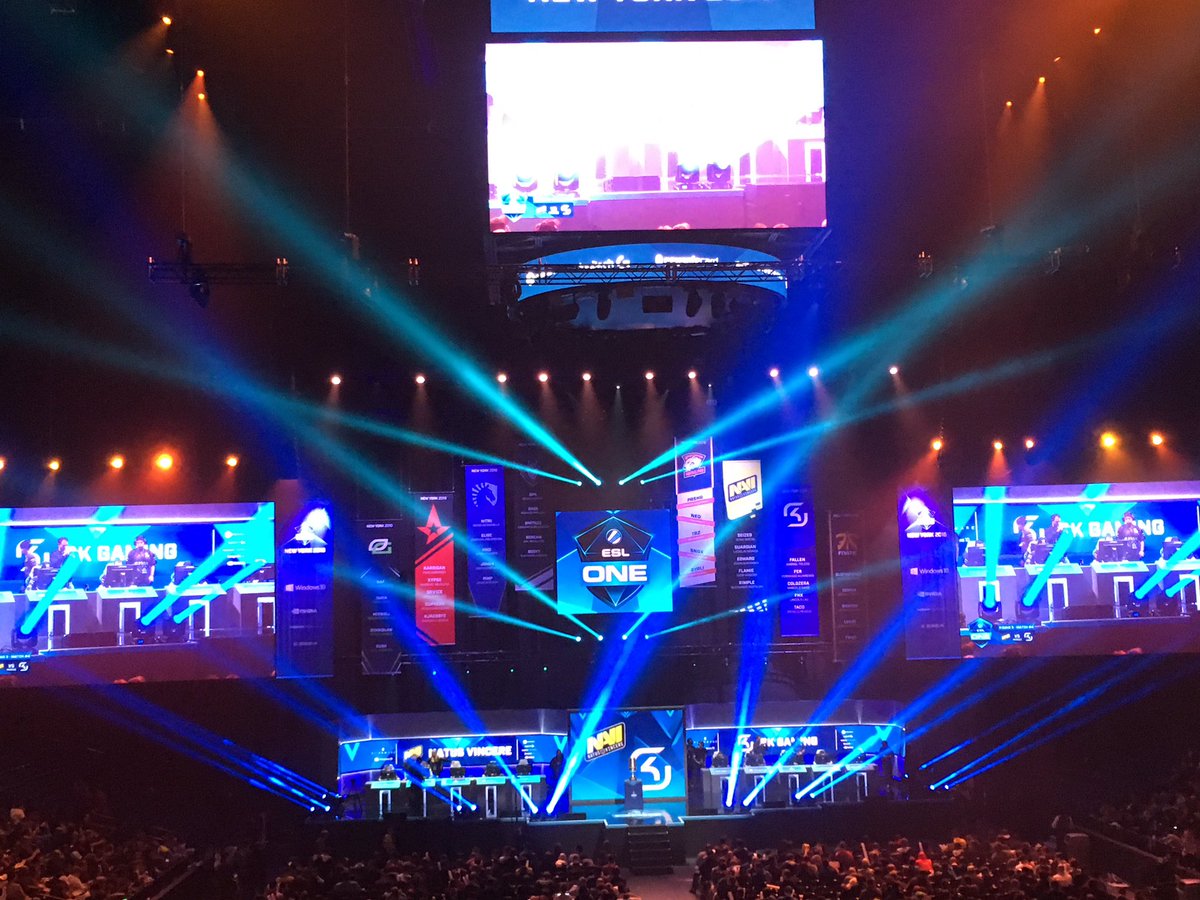jk4milli's tweet photo. Waiting to watch #TeamLiquidPro #ESLOneNewYork they got my money https://t.co/FH9gi4L08g