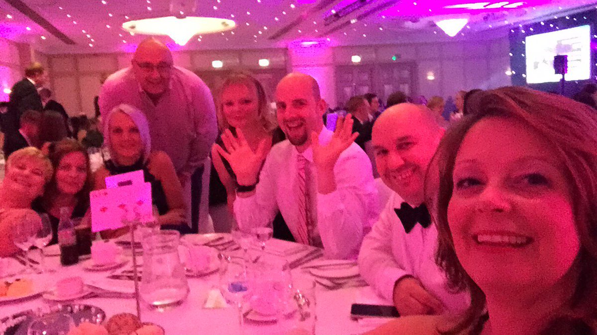 MarkhamRanda's tweet photo. Table 7 at #LMABall2016 https://t.co/8FKF0YCvir