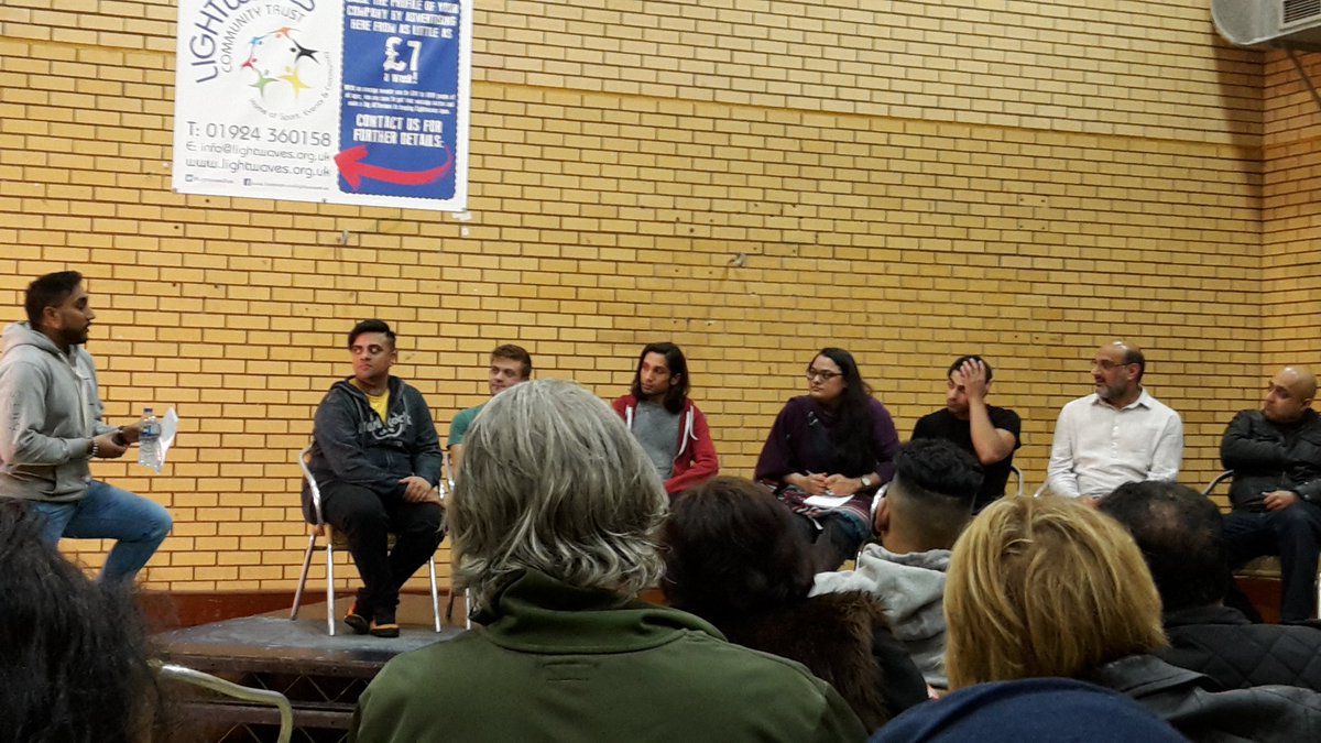 #reservoirrami panel discussion gets underway <a href="/LightwavesTrust/">Lightwaves</a> with @ShaziaAshraf