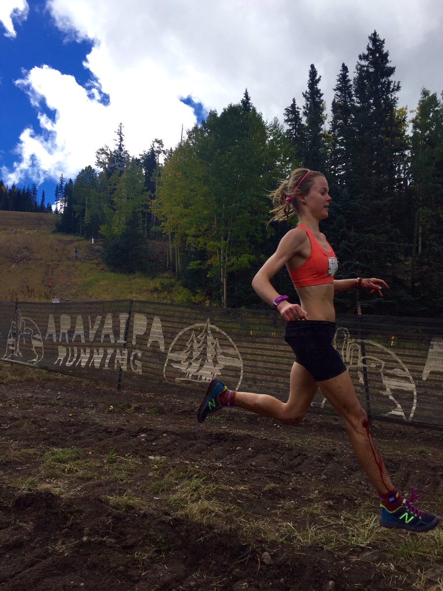 AravaipaRunning's tweet photo. Kelly Wolf 55K Women's Champion in 6:33:45! #flagskyrace Said she didn't even feel the injury on her knee. 📸 Cari Kimball https://t.co/Mk0jns7D52