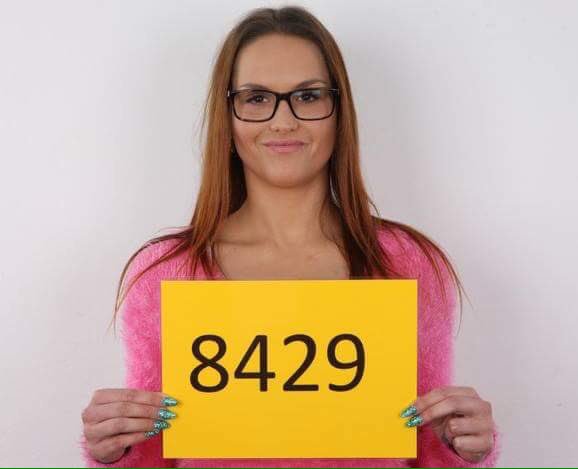 HD Czech Casting Barbara 8429