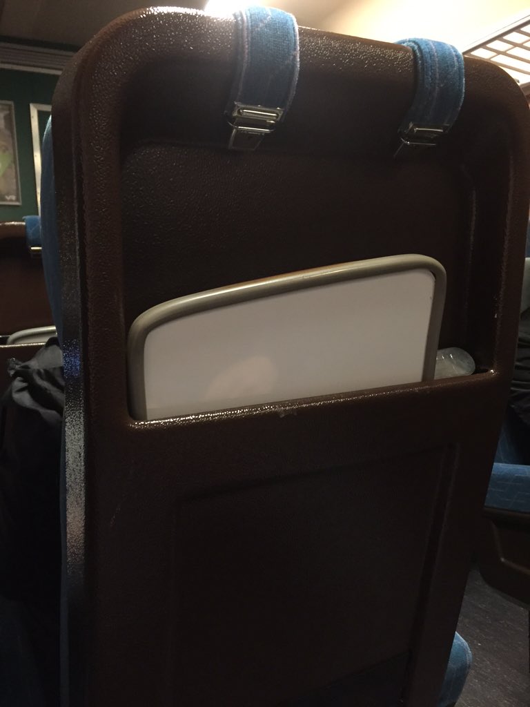 PetraPiironen's tweet photo. Paluu Ruotsista Suomeen. Ristus! Onko tällaisia junanvaunuja vielä olemassa?! Ulosteen haju tyrmäävä. 😱 @VRpalvelu #ic273 #bonvoyage https://t.co/CjxWGXwyOD