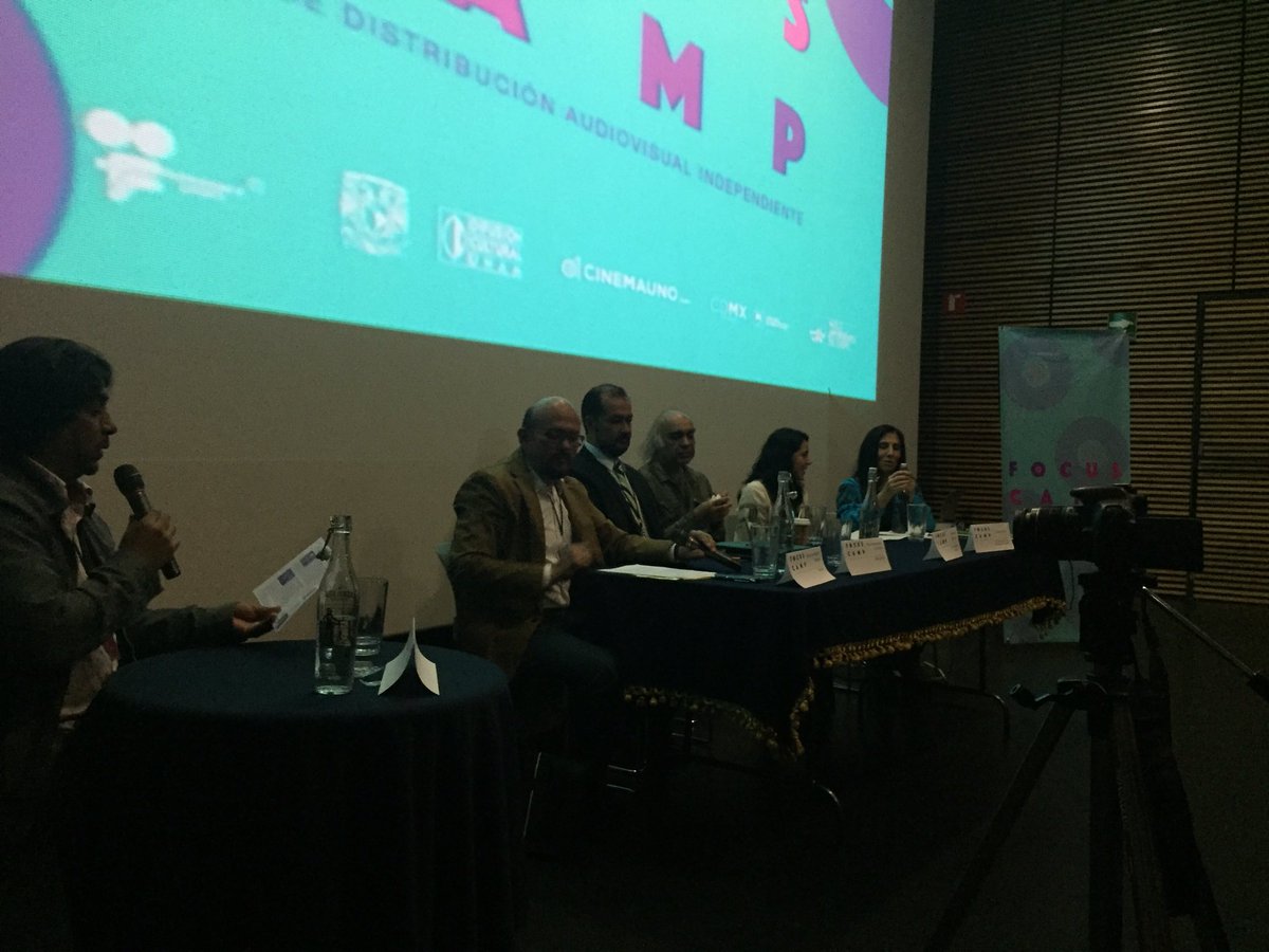 focuscamp_mx's tweet photo. Estamos cerrando nuestra mesa "Masculinidades y roles en los medios". #CDMX #SePartedelCambio https://t.co/LsPmNNi9D2