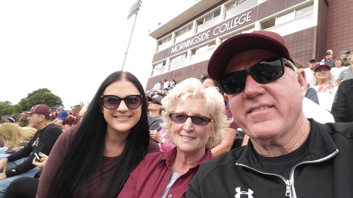 GregMerrigan's tweet photo. Morningside Homecoming,  Mustangs up 38-0 at half. #MSIDEHC2016 https://t.co/4n4g0NegJd